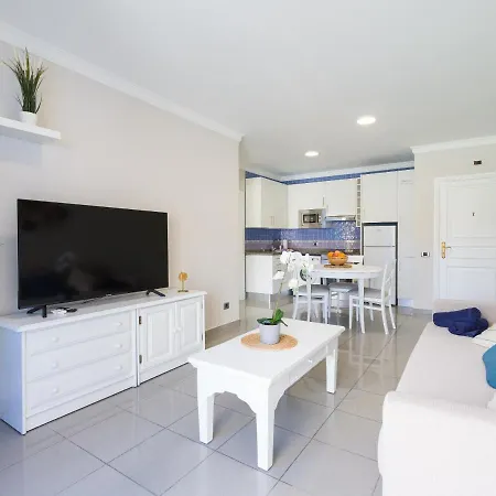 Amarre Coral Apartment
